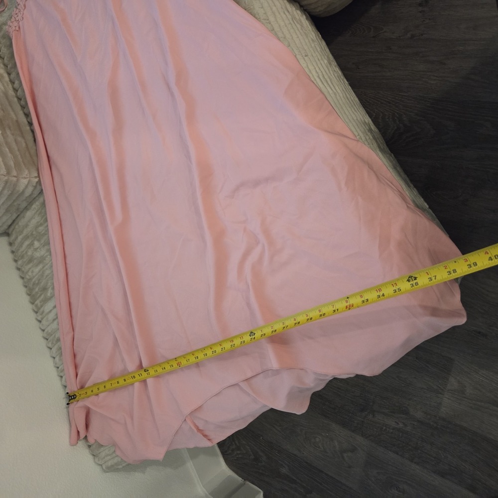SHEIN Light Pink Crochet Halter Neck Maxi Dress Women's Size M Baby Pink Flowy - Picture 4 of 10
